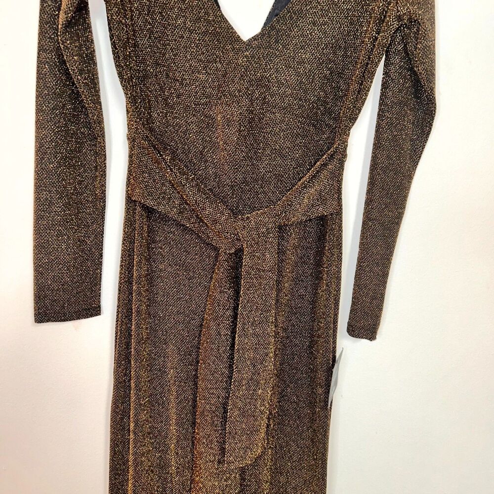 Lulus Jumpsuit Womens M Brown Metallic Deep V-Neck Wedding Cocktail Party NWT - Picture 5 of 12